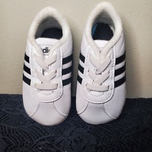 EUC Baby Infant 2K Adidas Black Stripe